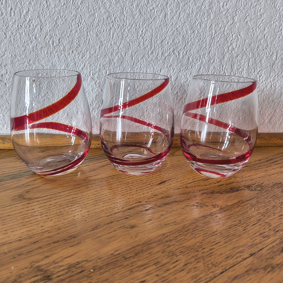 3 Pier 1 Red Swirl Line Swirline Stemless Wine Glasses 4.75" Tall EXC - Picture 1 of 2